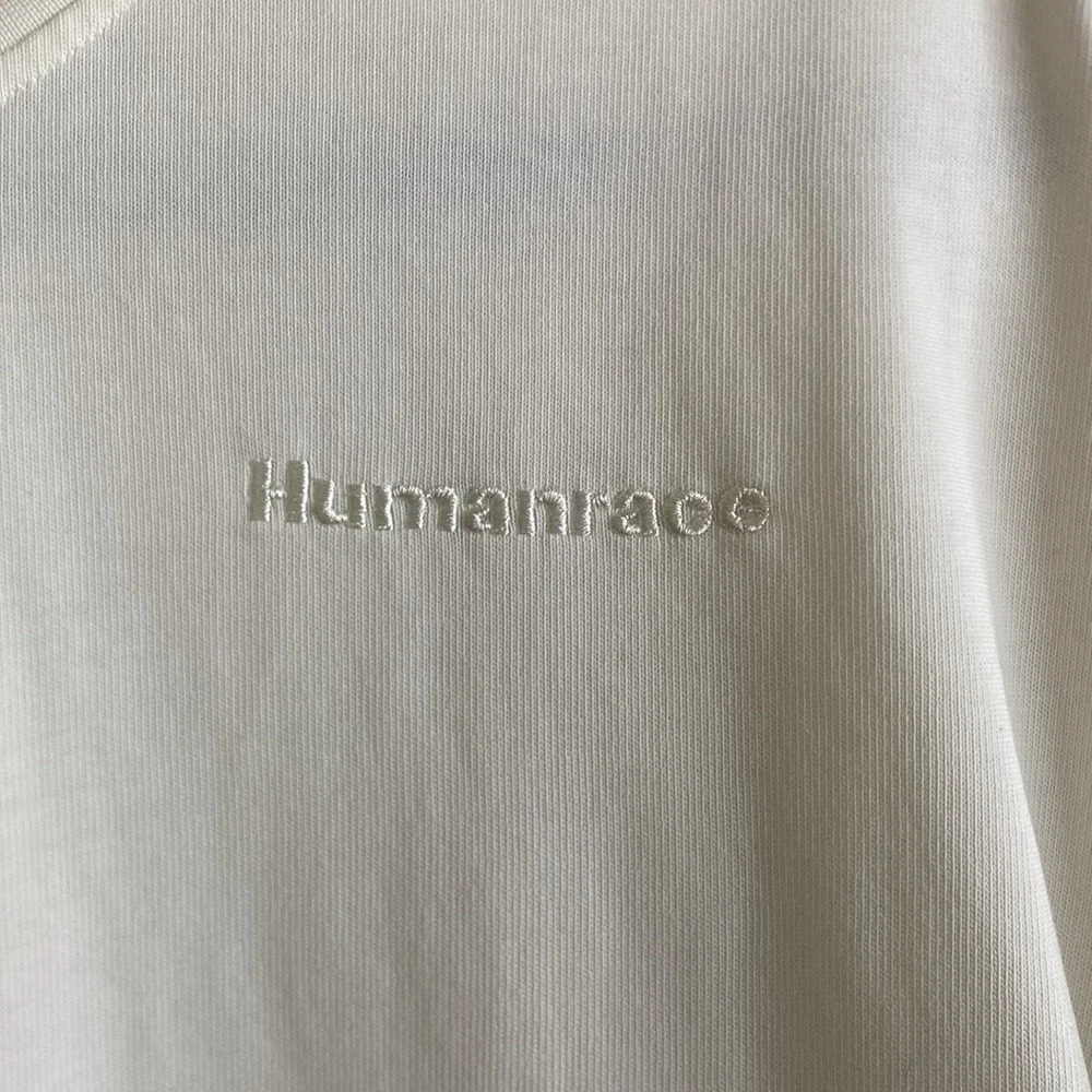Adidas X Pharrell Humanrace basic white Men's T-Shirt Sz medium